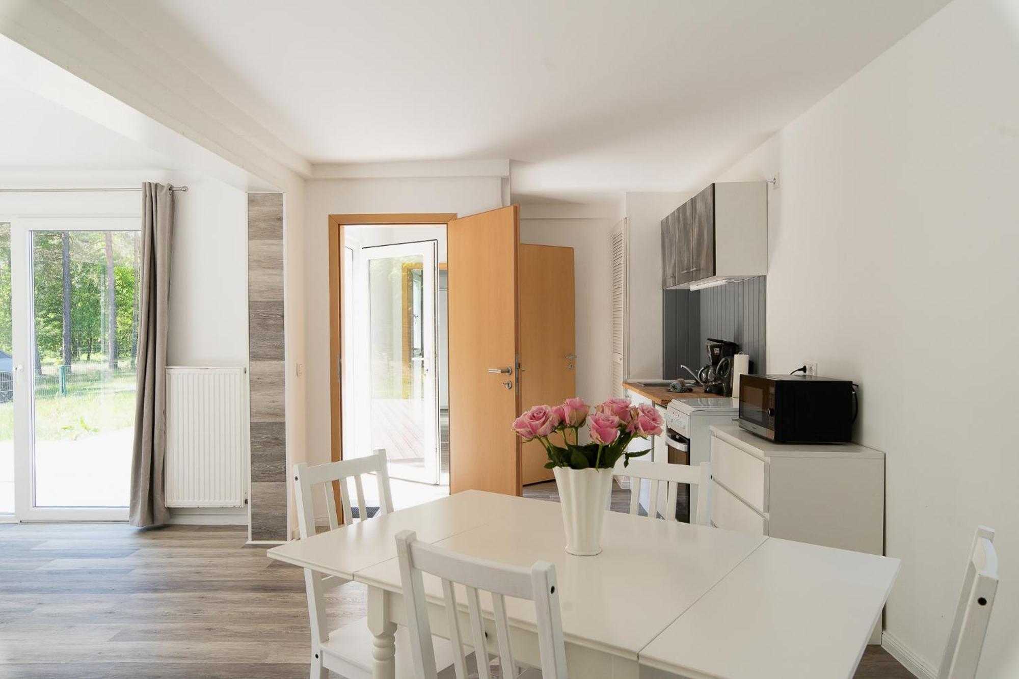 Naturcamping Lueneburger Heide - Chalets & Tiny Haeuser โซลเทา ภายนอก รูปภาพ