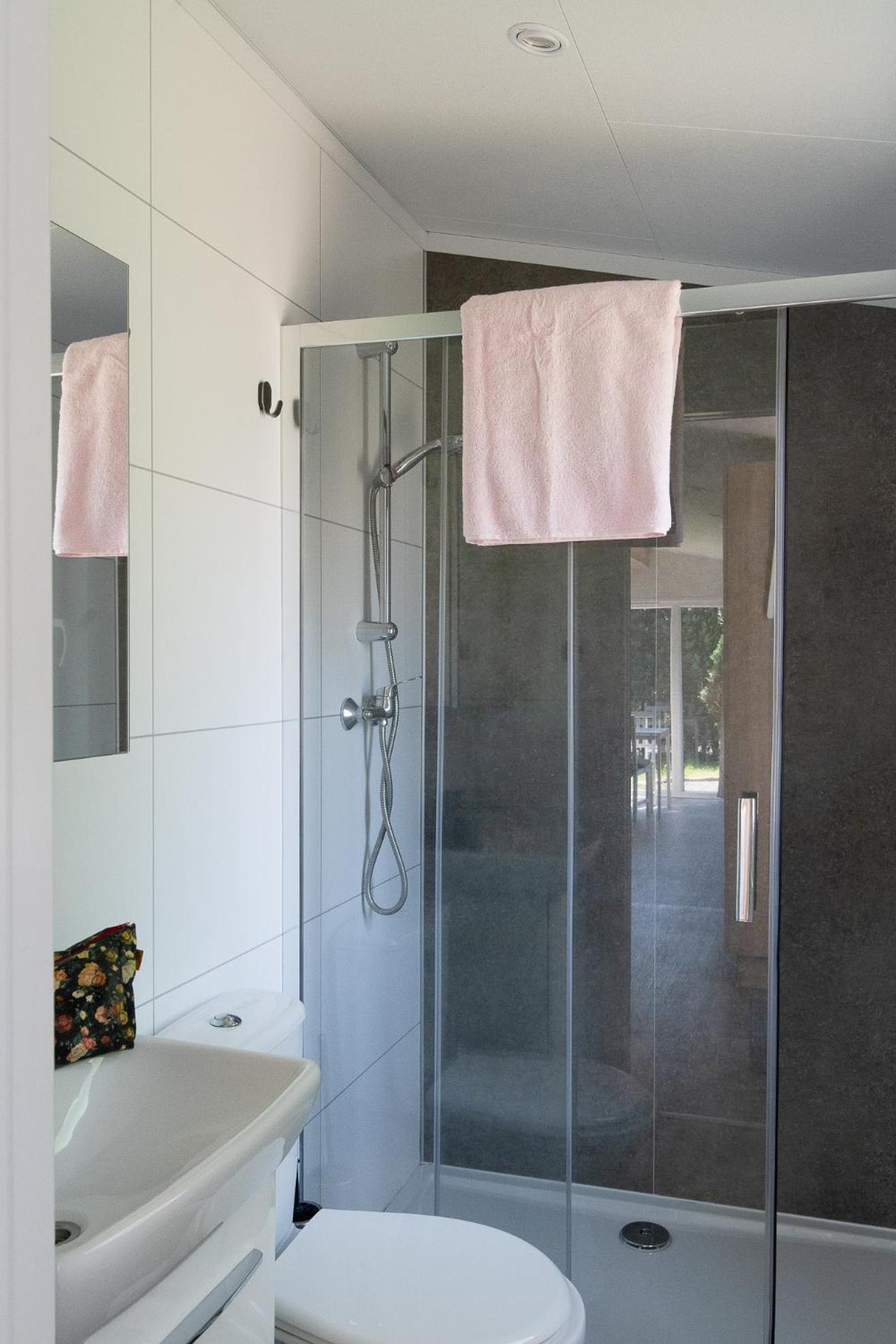 Naturcamping Lueneburger Heide - Chalets & Tiny Haeuser โซลเทา ภายนอก รูปภาพ